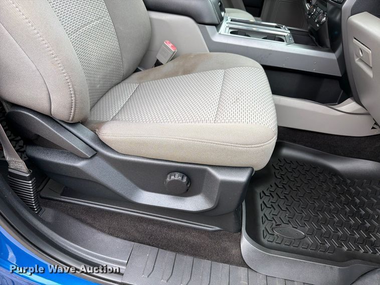 image for item EX4614 2018 Ford F-150 Crew Cab pickup truck