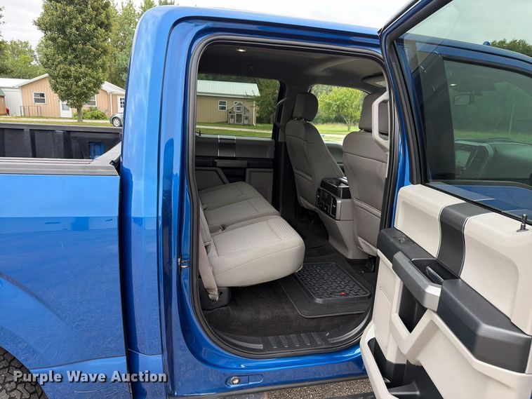 image for item EX4614 2018 Ford F-150 Crew Cab pickup truck