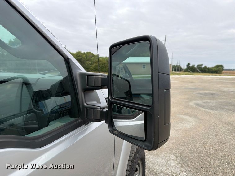 image for item EX4615 2016 Ford F250 Super Duty pickup truck