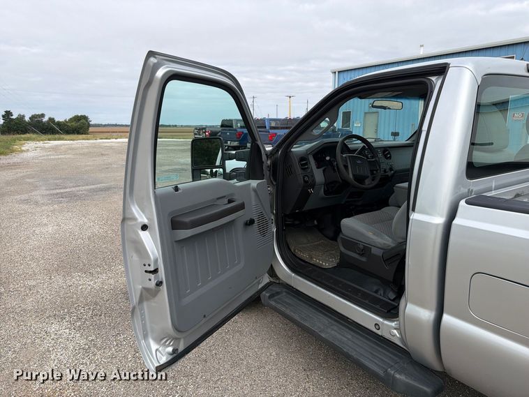 image for item EX4615 2016 Ford F250 Super Duty pickup truck