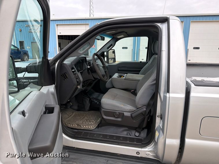 image for item EX4615 2016 Ford F250 Super Duty pickup truck