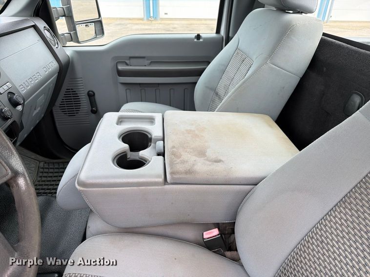 image for item EX4615 2016 Ford F250 Super Duty pickup truck