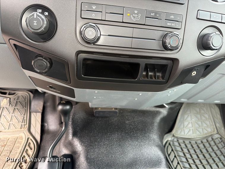 image for item EX4615 2016 Ford F250 Super Duty pickup truck