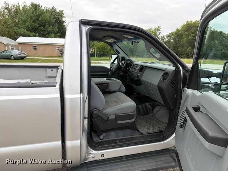 image for item EX4615 2016 Ford F250 Super Duty pickup truck