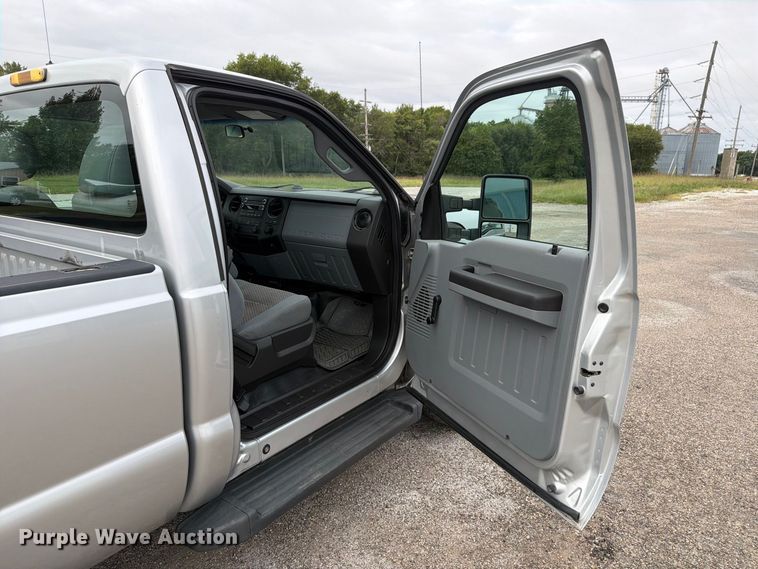 image for item EX4615 2016 Ford F250 Super Duty pickup truck
