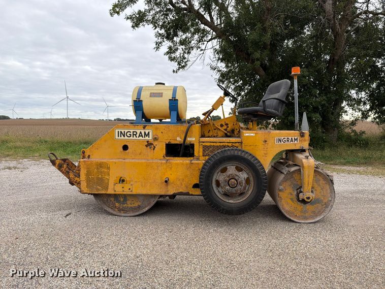 image for item EX4616 Ingram 4-6 ton double drum roller