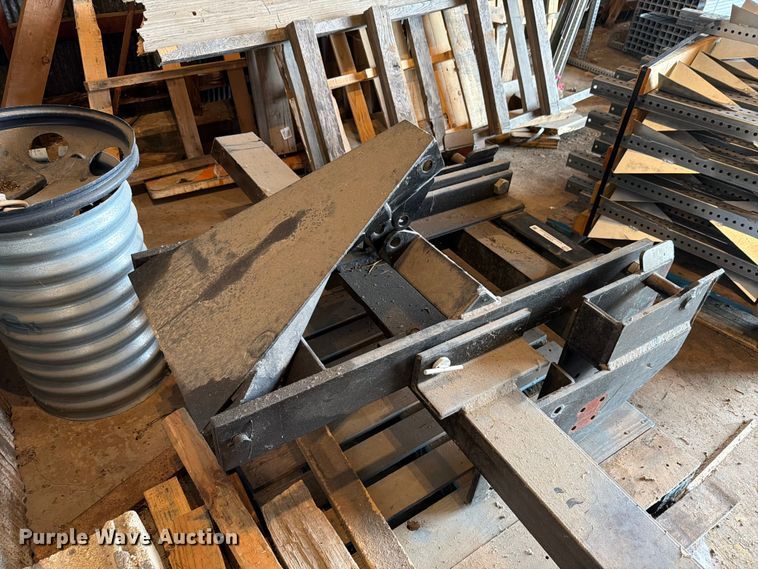 image for item EX4618 Snow plow frame