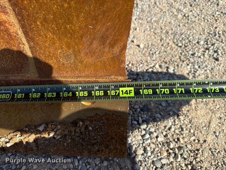 image for item FC4071 2009 John Deere 670G motor grader