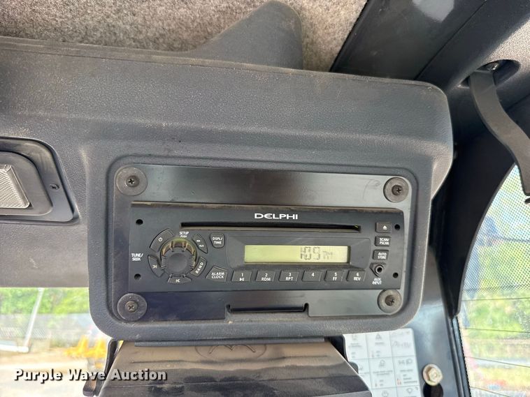 image for item FC4071 2009 John Deere 670G motor grader