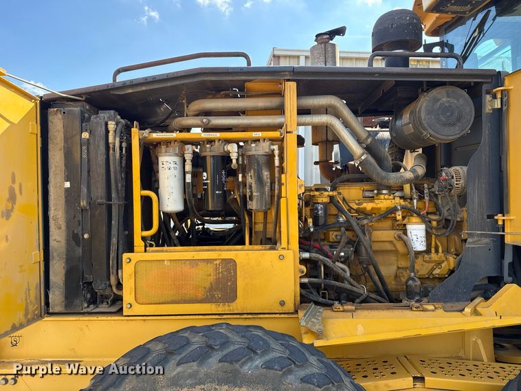 image for item FC4071 2009 John Deere 670G motor grader