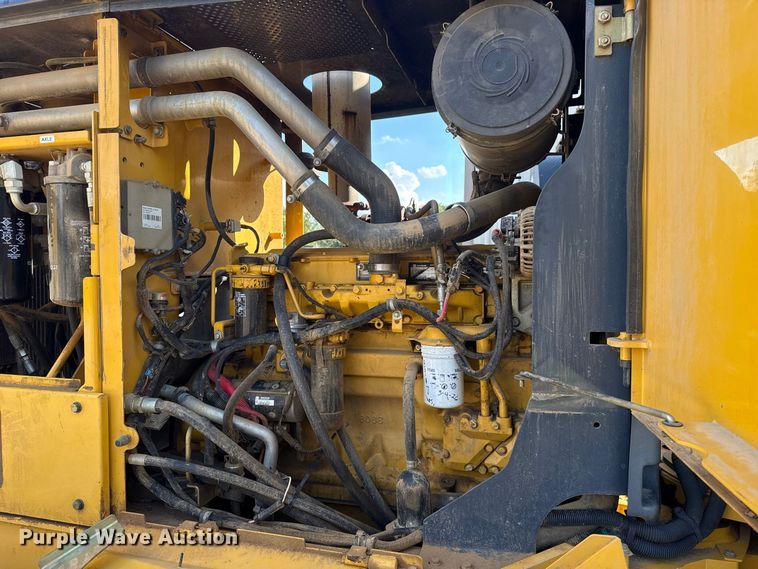 image for item FC4071 2009 John Deere 670G motor grader