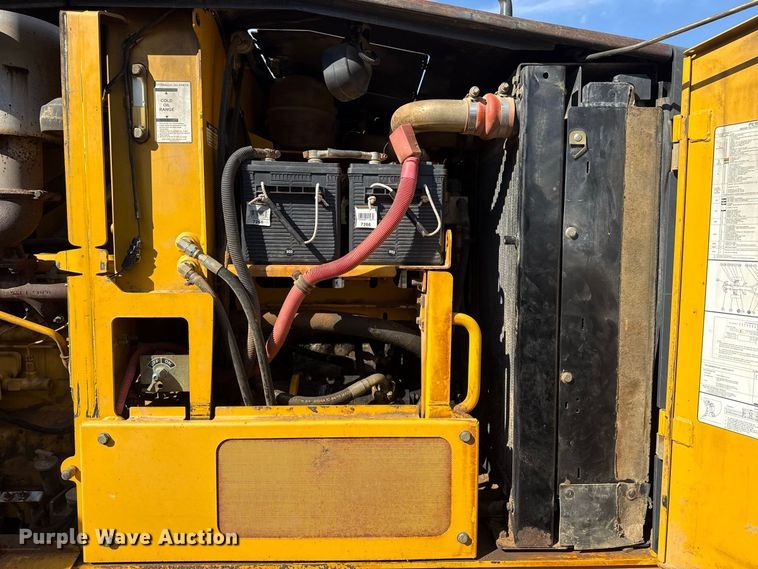 image for item FC4071 2009 John Deere 670G motor grader