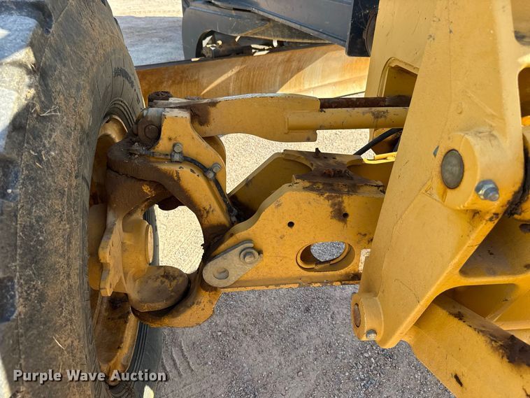 image for item FC4071 2009 John Deere 670G motor grader