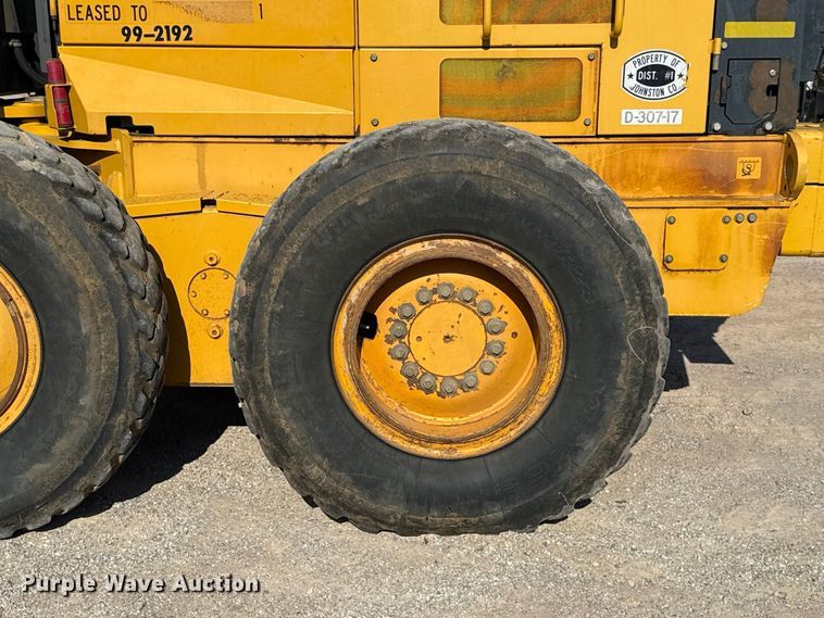 image for item FC4071 2009 John Deere 670G motor grader