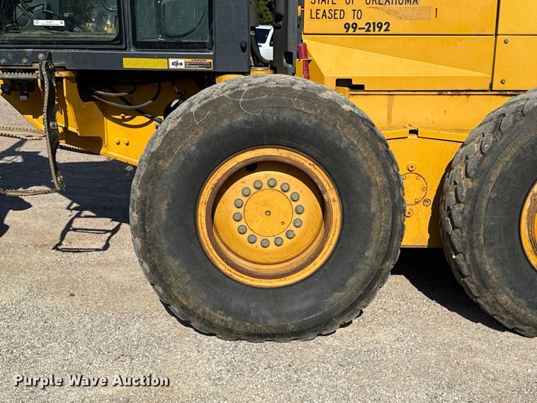 image for item FC4071 2009 John Deere 670G motor grader