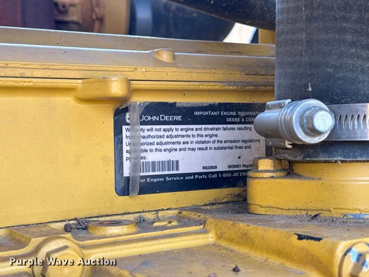 image for item FC4071 2009 John Deere 670G motor grader