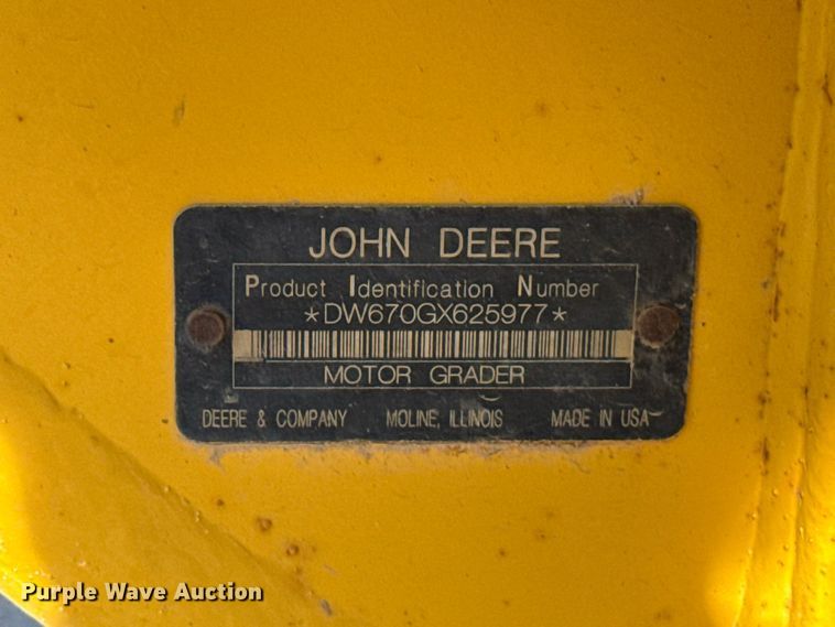 image for item FC4071 2009 John Deere 670G motor grader