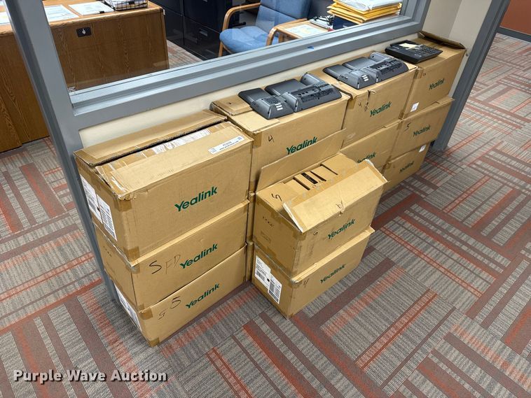 image for item FC4376 Cisco phone systems