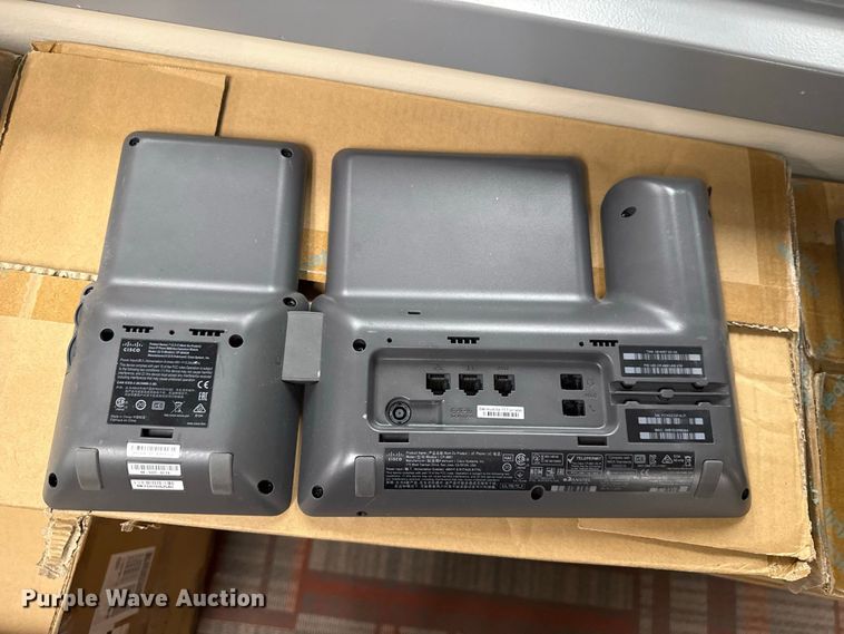 image for item FC4376 Cisco phone systems