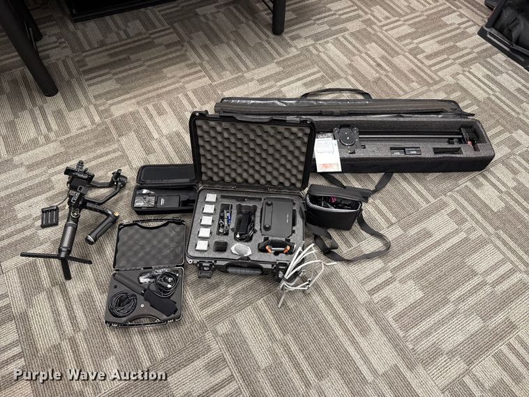 image for item FC4377 Audio visual equipment
