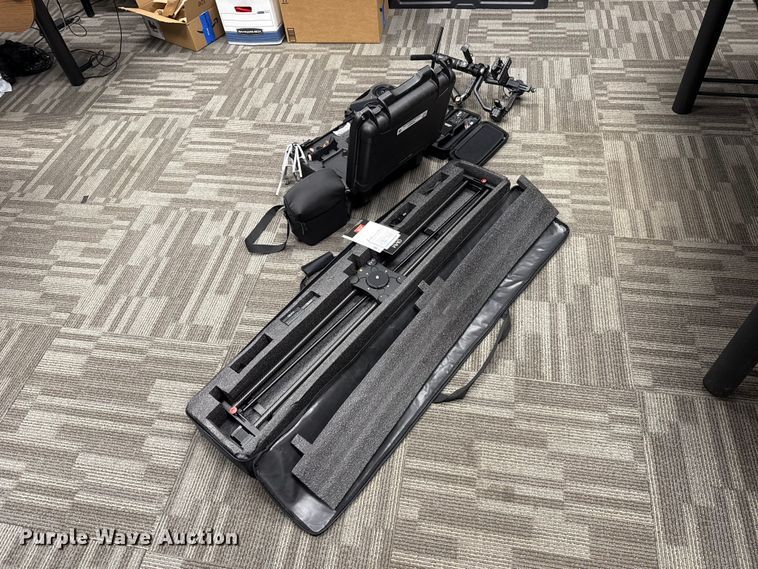 image for item FC4377 Audio visual equipment