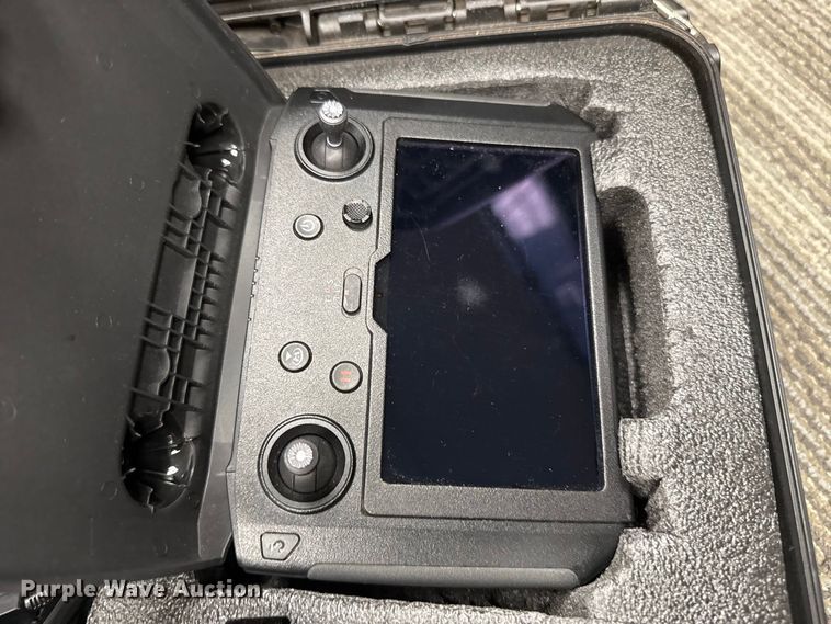 image for item FC4377 Audio visual equipment