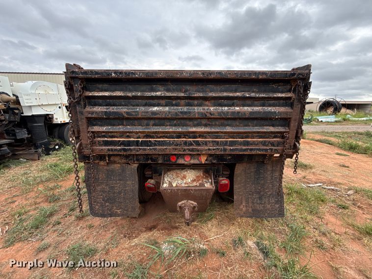 image for item FC4382 1989 Chevrolet C7 dump truck
