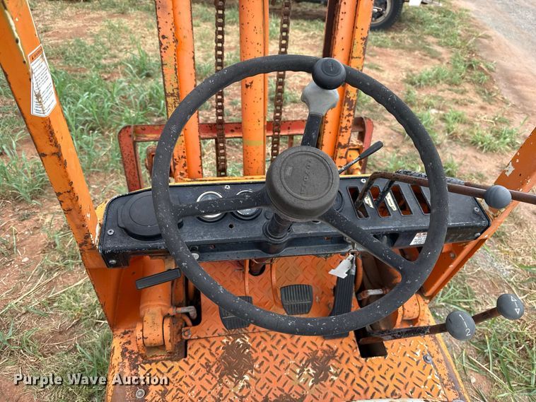 image for item FC4384 Toyota forklift