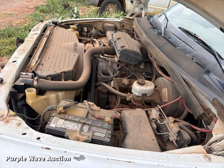 image for item FC4385 2001 Dodge Ram 1500 Ext. Cab pickup truck