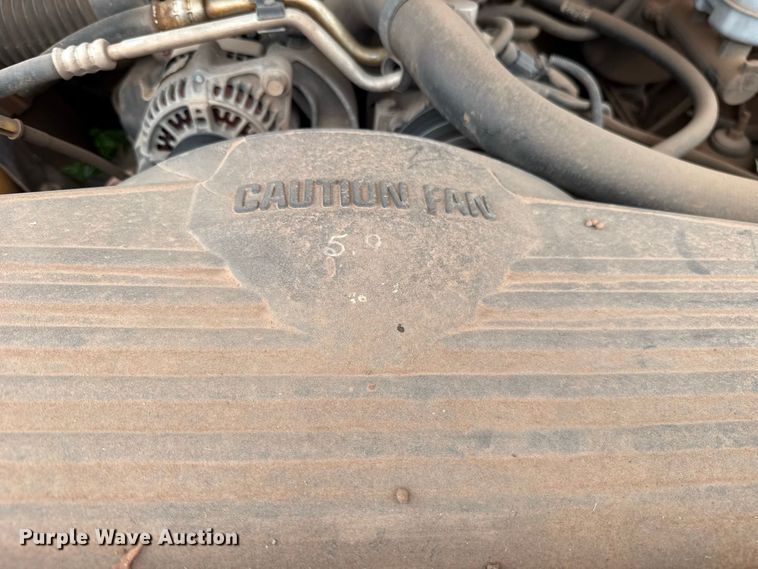 image for item FC4385 2001 Dodge Ram 1500 Ext. Cab pickup truck