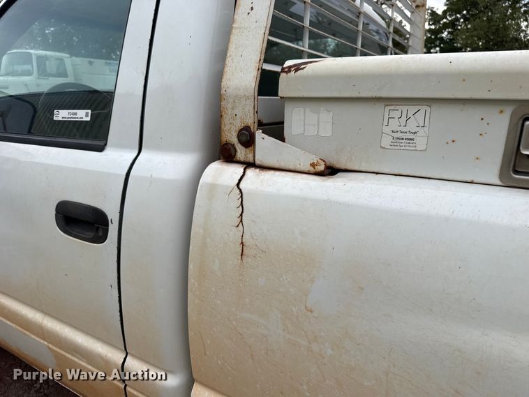 image for item FC4386 1999 Dodge Ram 2500 pickup truck