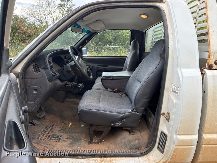 image for item FC4386 1999 Dodge Ram 2500 pickup truck