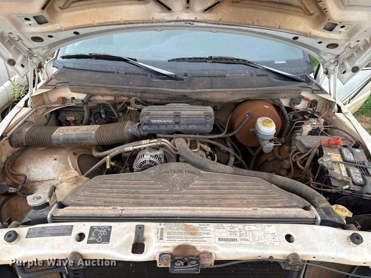 image for item FC4386 1999 Dodge Ram 2500 pickup truck