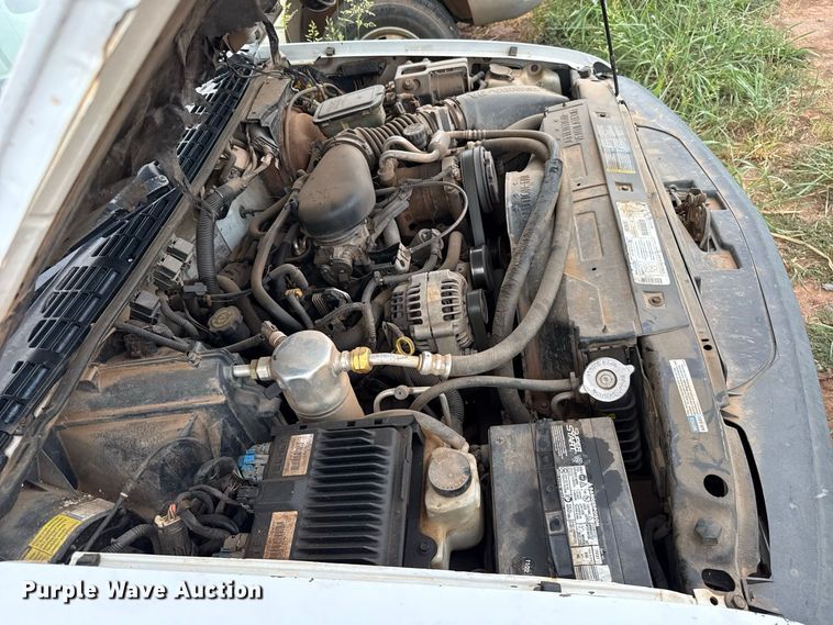 image for item FC4387 1997 Chevrolet S10 pickup truck
