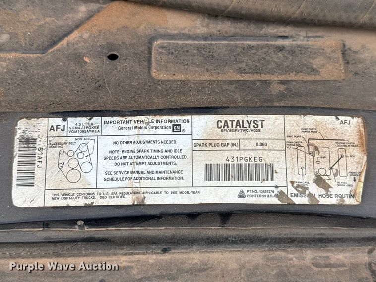 image for item FC4387 1997 Chevrolet S10 pickup truck