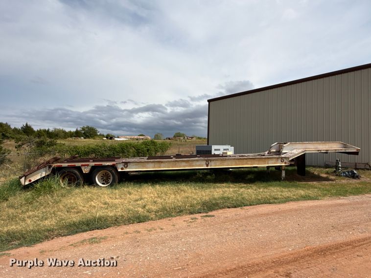 image for item FC4390 1997 Atoka drop deck equipment trailer