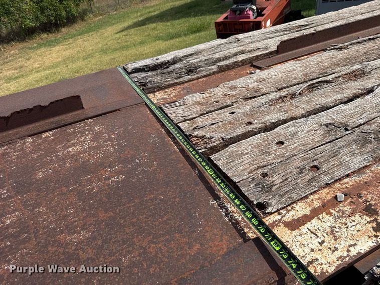 image for item FC4390 1997 Atoka drop deck equipment trailer