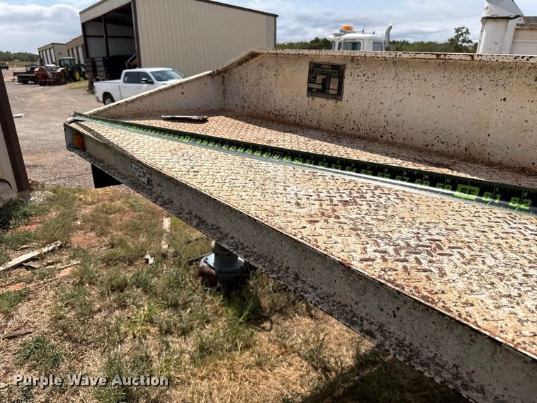 image for item FC4390 1997 Atoka drop deck equipment trailer