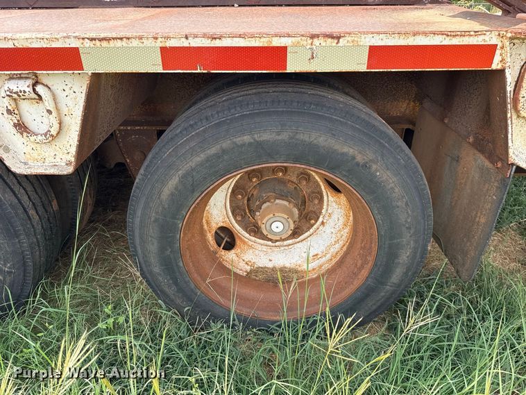 image for item FC4390 1997 Atoka drop deck equipment trailer