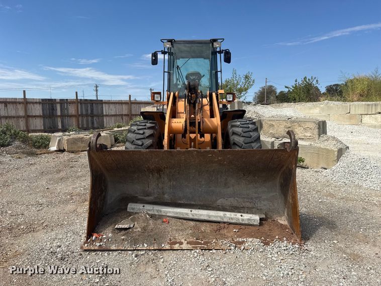 image for item FC4392 2006 Case 621D wheel loader
