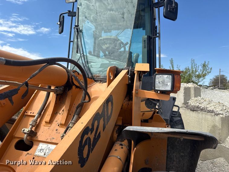 image for item FC4392 2006 Case 621D wheel loader