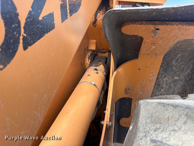 image for item FC4392 2006 Case 621D wheel loader