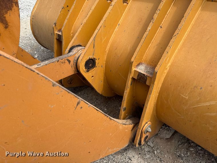 image for item FC4392 2006 Case 621D wheel loader