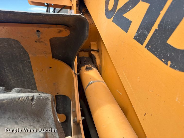 image for item FC4392 2006 Case 621D wheel loader