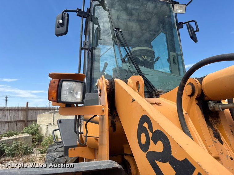 image for item FC4392 2006 Case 621D wheel loader