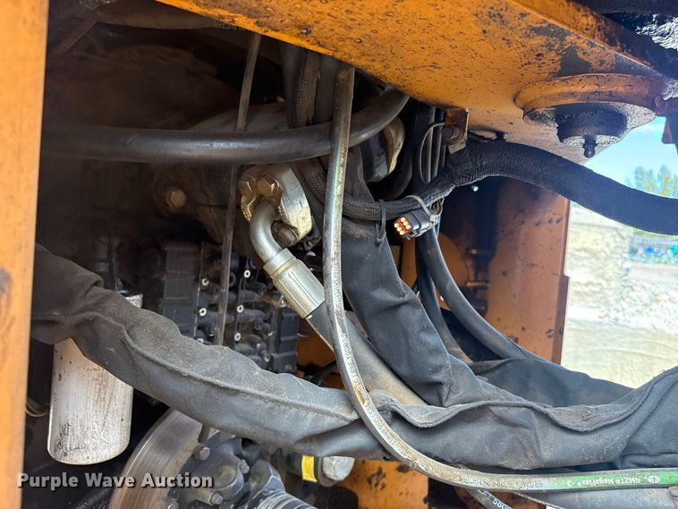 image for item FC4392 2006 Case 621D wheel loader
