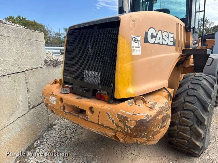 image for item FC4392 2006 Case 621D wheel loader