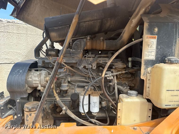 image for item FC4392 2006 Case 621D wheel loader