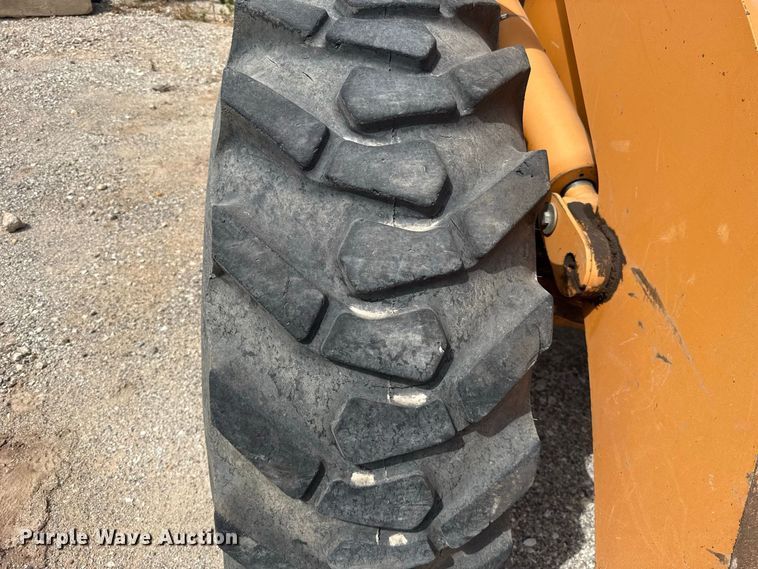 image for item FC4392 2006 Case 621D wheel loader
