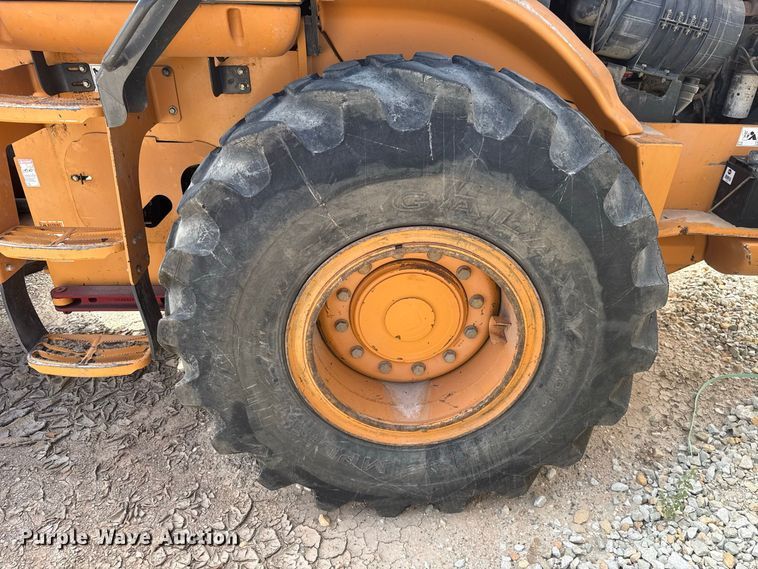 image for item FC4392 2006 Case 621D wheel loader